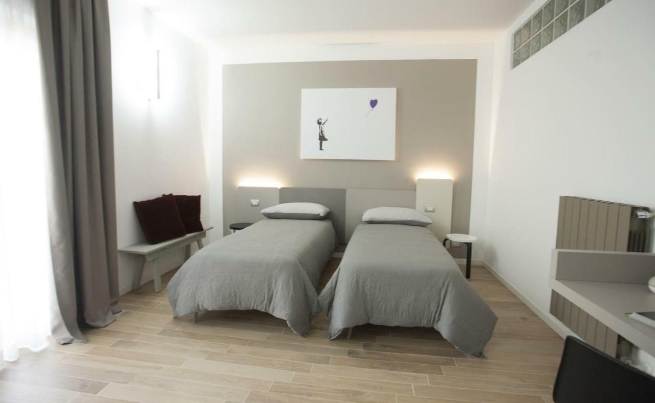 Il Posto Accanto Hotel Avellino Exterior photo